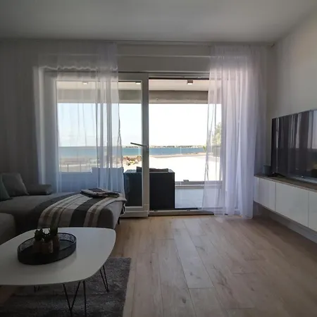 Luxury Beachfront Villa Crystal Aenona - By Ta Leut Agency Nin Exterior foto