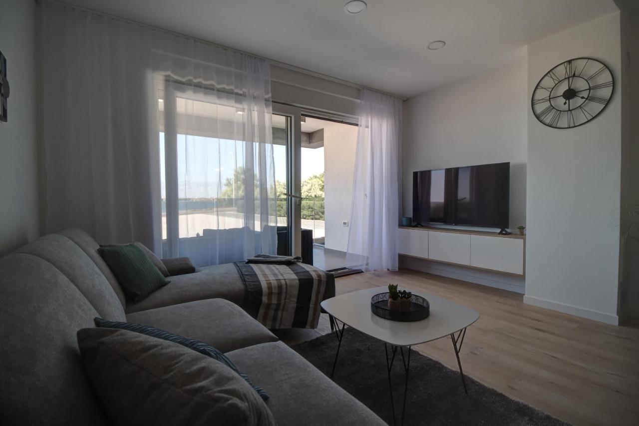Luxury Beachfront Crystal Aenona - By Ta Leut Agency