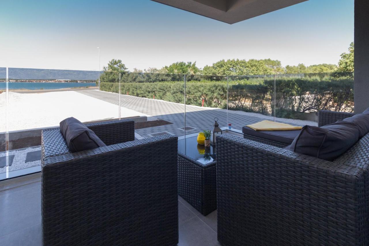 Luxury Beachfront Crystal Aenona - By Ta Leut Agency Apartment *