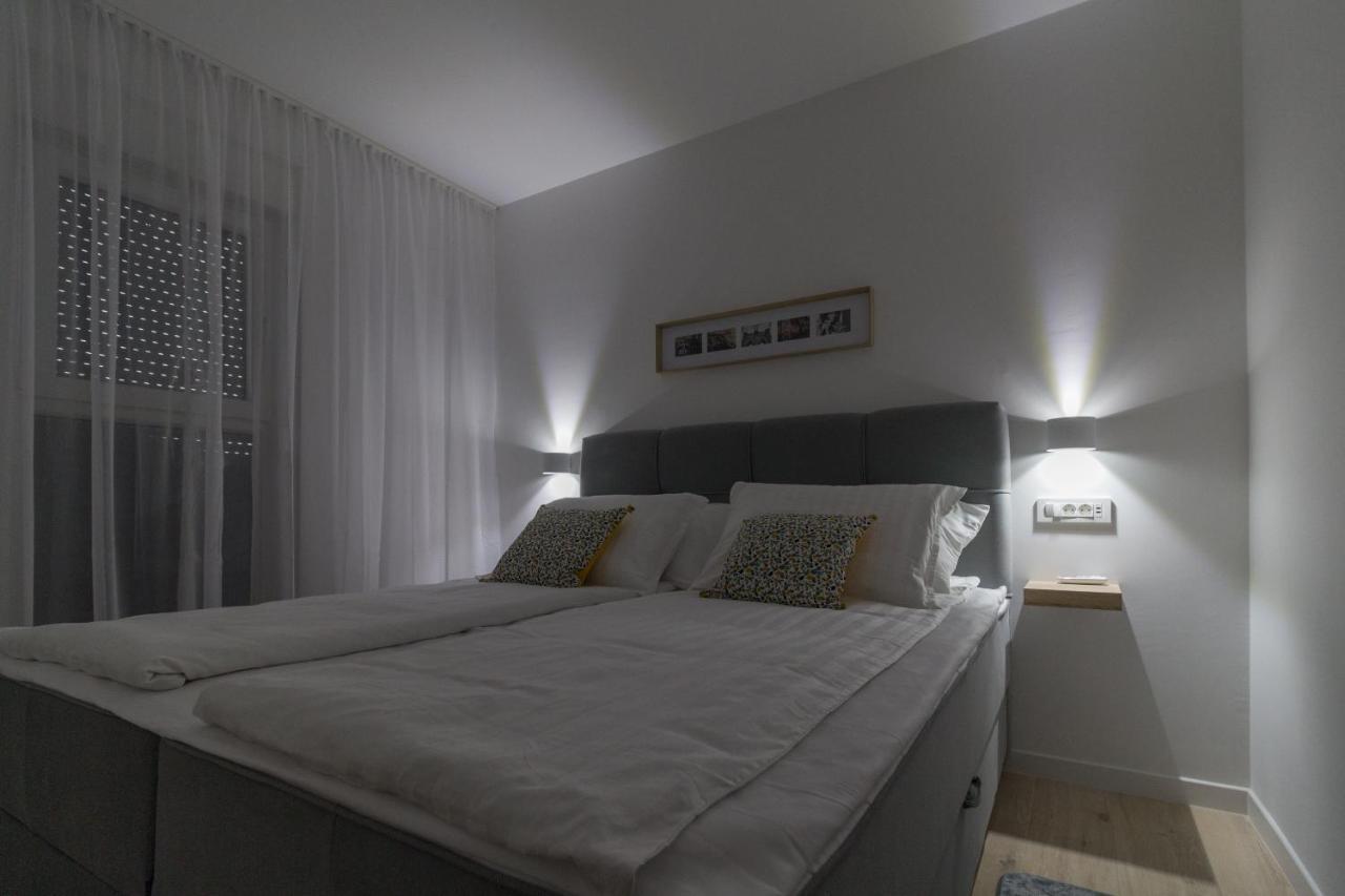 Luxury Beachfront Crystal Aenona - By Ta Leut Agency Apartment *