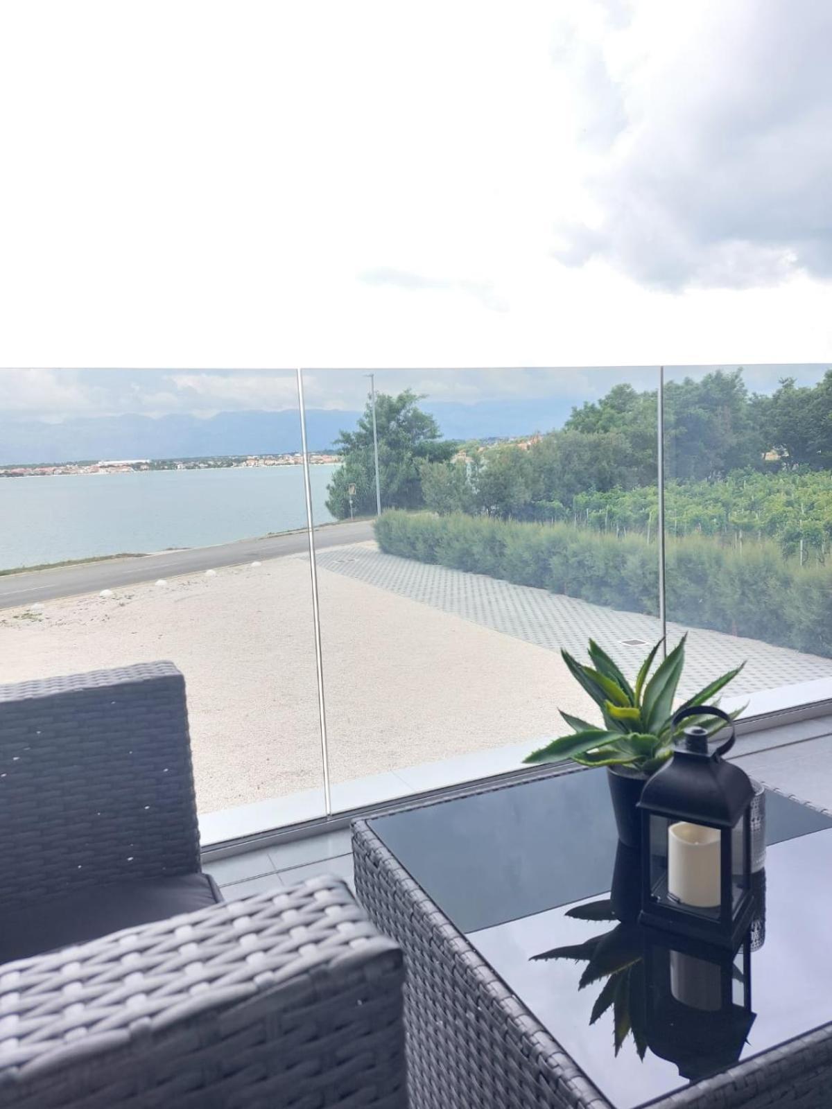 Luxury Beachfront Crystal Aenona - By Ta Leut Agency Apartment